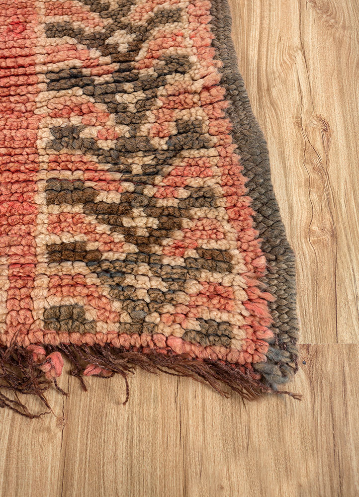 nuray red and orange wool hand knotted Rug - Corner