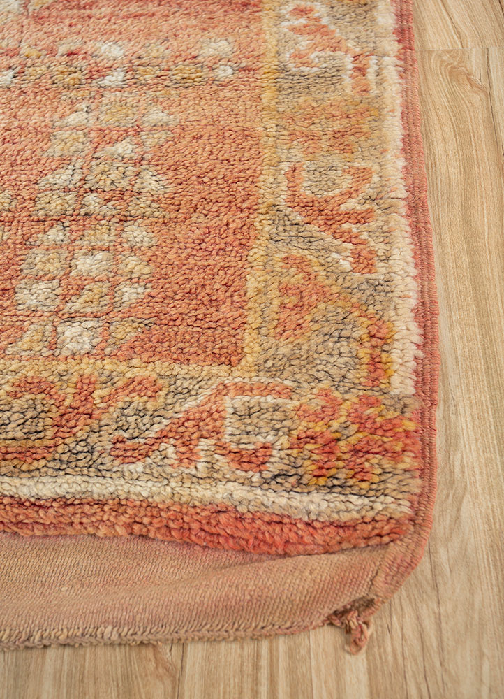 nuray red and orange wool hand knotted Rug - Corner