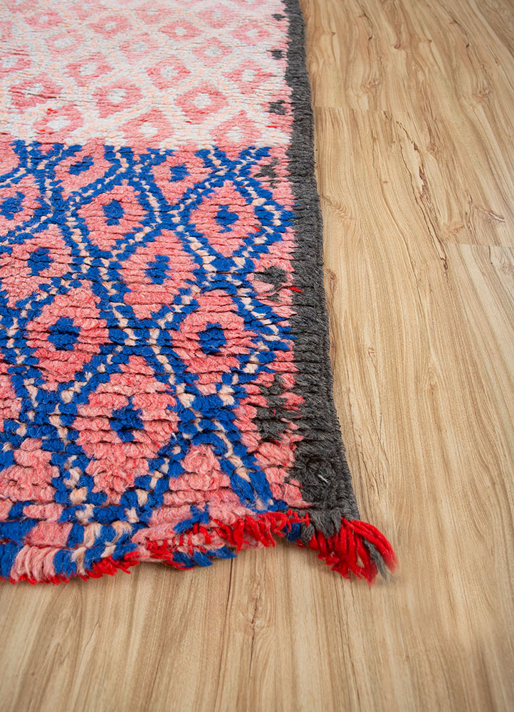 nuray pink and purple wool hand knotted Rug - Corner