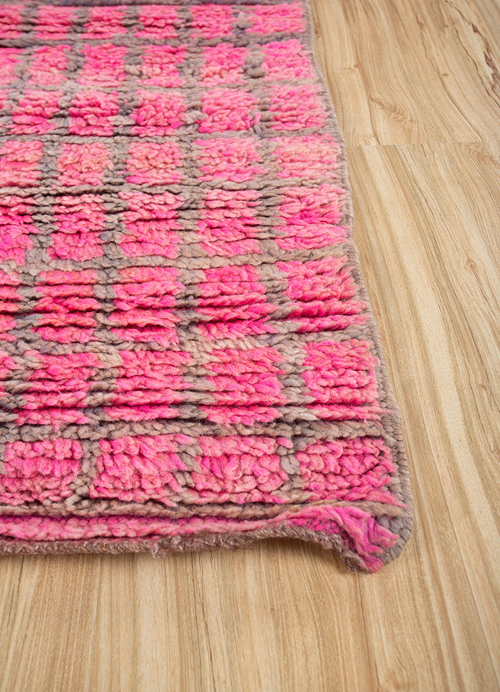 nuray pink and purple wool hand knotted Rug - Corner