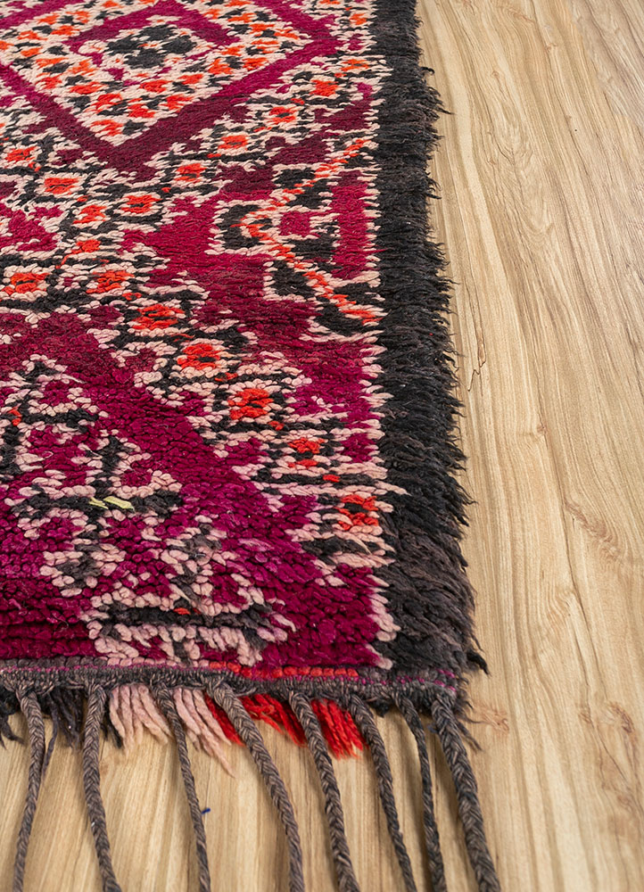 nuray red and orange wool hand knotted Rug - Corner