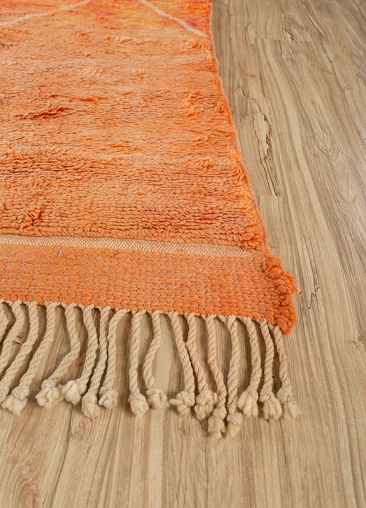 nuray red and orange wool hand knotted Rug - Corner
