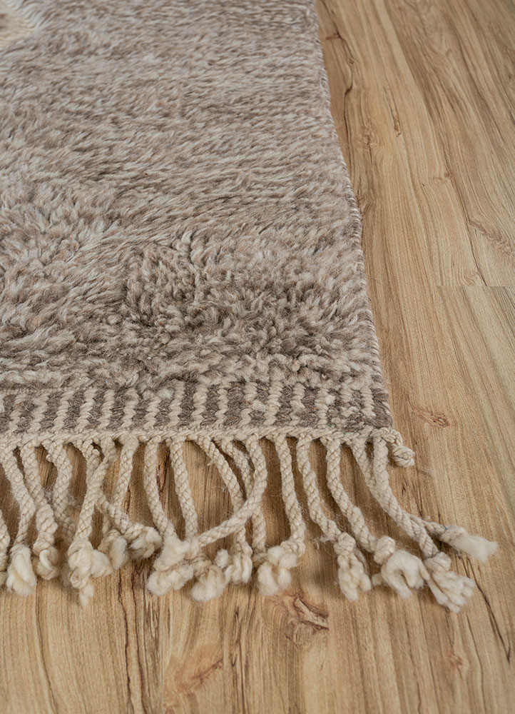 zuri beige and brown wool hand knotted Rug - Corner