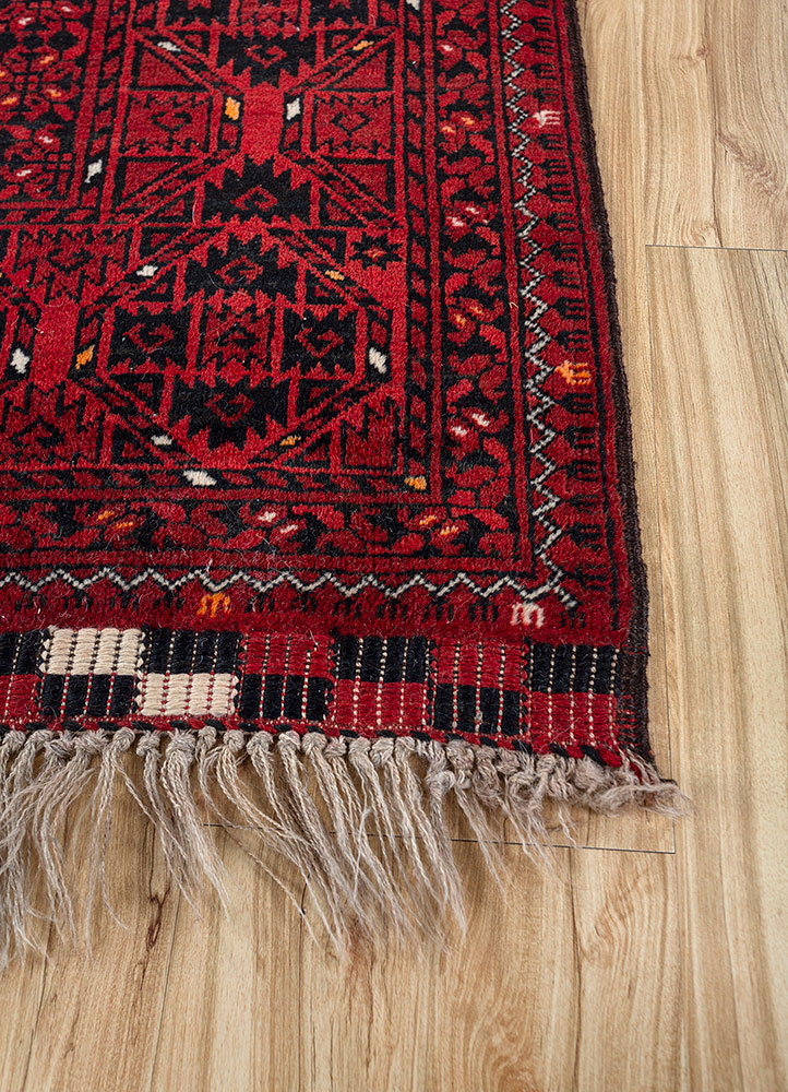 kiaan red and orange wool hand knotted Rug - Corner