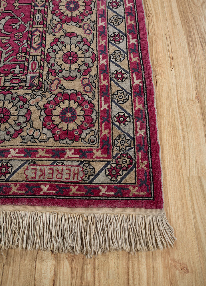 aalam red and orange wool hand knotted Rug - Corner
