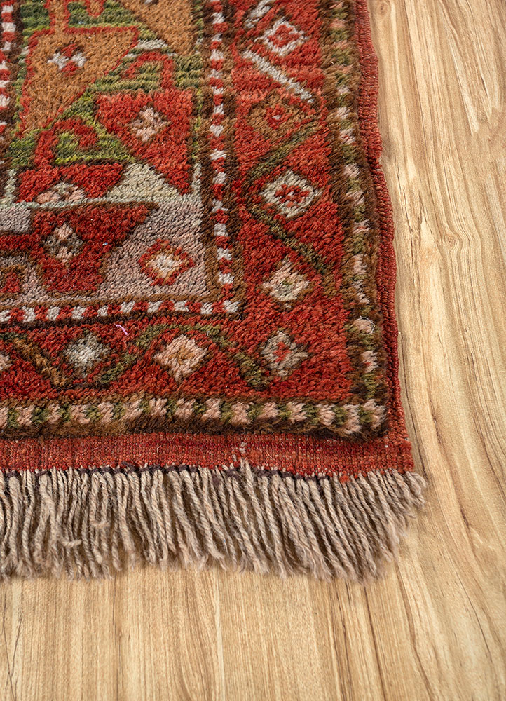 nuray beige and brown wool hand knotted Rug - Corner