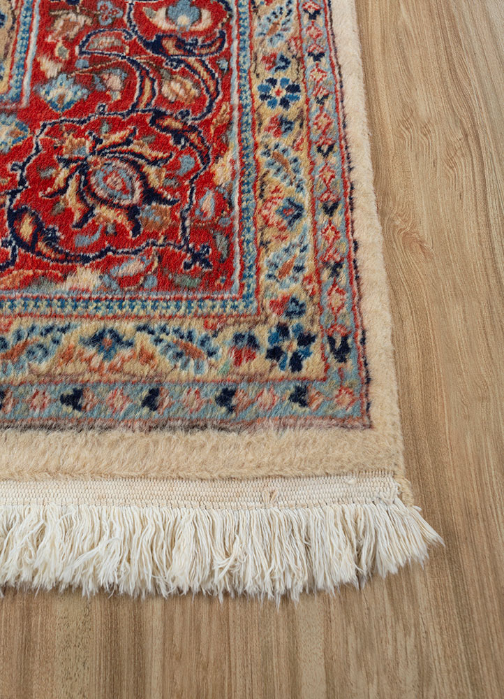 aalam gold wool hand knotted Rug - Corner