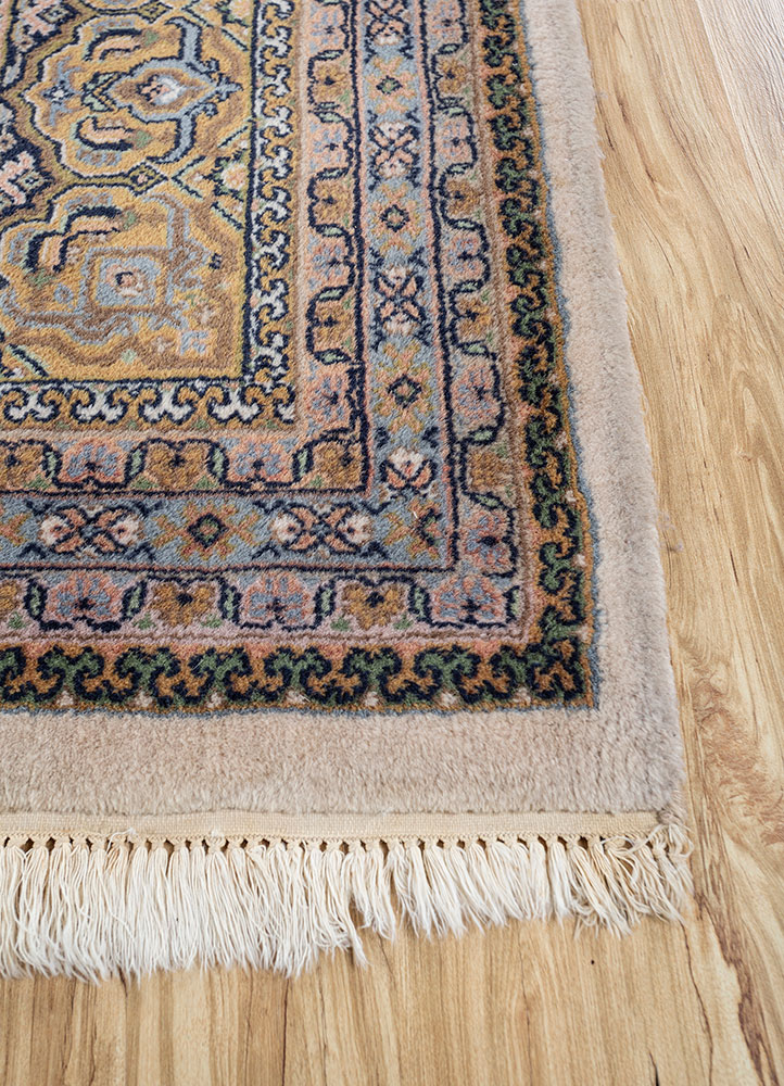 aalam blue wool hand knotted Rug - Corner