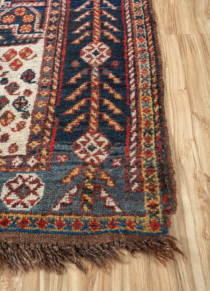 nuray ivory wool hand knotted Rug - Corner