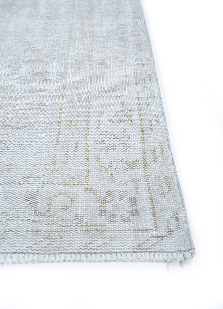 vintage grey and black wool hand knotted Rug - Corner