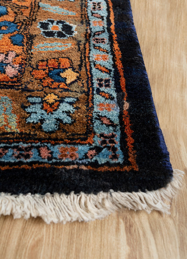 aalam blue wool hand knotted Rug - Corner