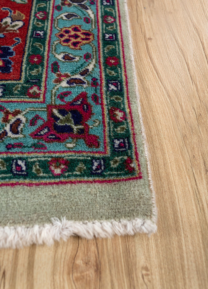 aalam red and orange wool hand knotted Rug - Corner