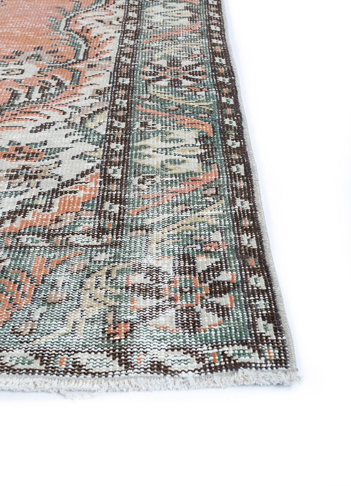 vintage red and orange wool hand knotted Rug - Corner