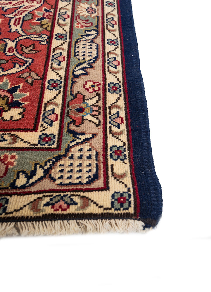 aalam blue wool hand knotted Rug - Corner