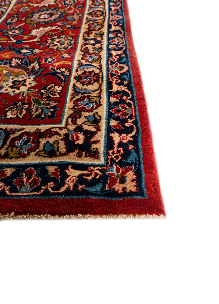 aalam gold wool hand knotted Rug - Corner