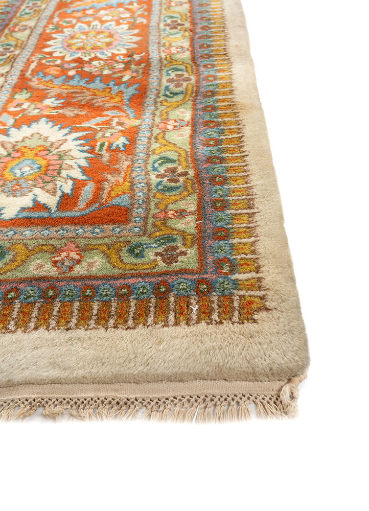 aalam red and orange wool hand knotted Rug - Corner