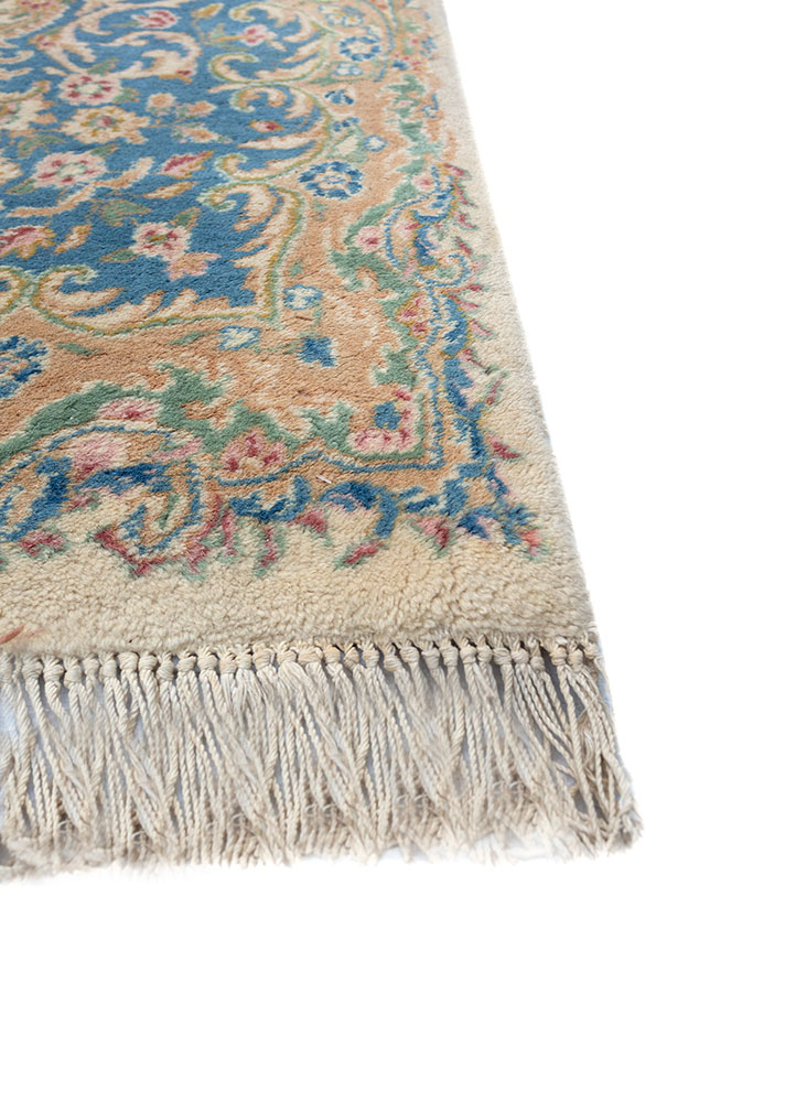 aalam blue wool hand knotted Rug - Corner