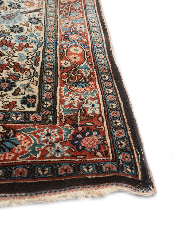 aalam green wool hand knotted Rug - Corner