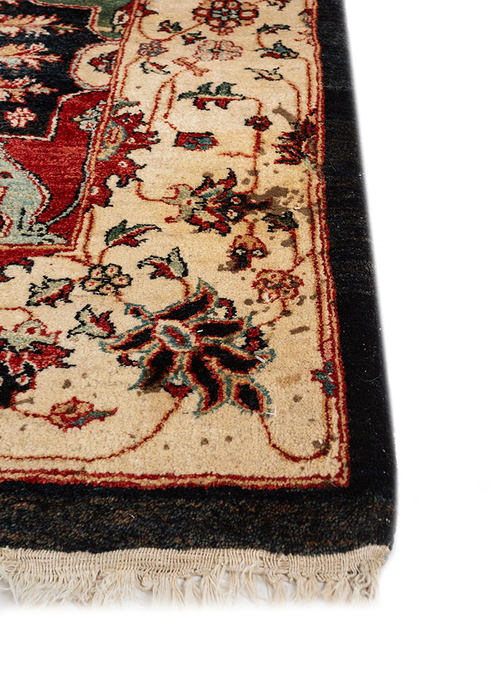 aalam red and orange wool hand knotted Rug - Corner