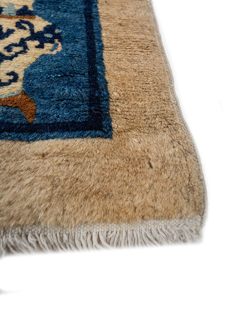 pechino beige and brown wool hand knotted Rug - Corner