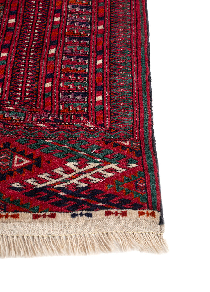 kiaan red and orange wool hand knotted Rug - Corner