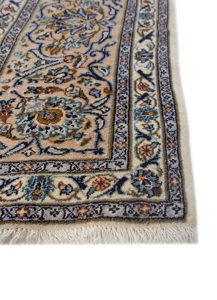 aalam gold wool hand knotted Rug - Corner