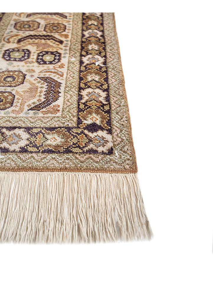 gulmarg pink and purple silk hand knotted Rug - Corner