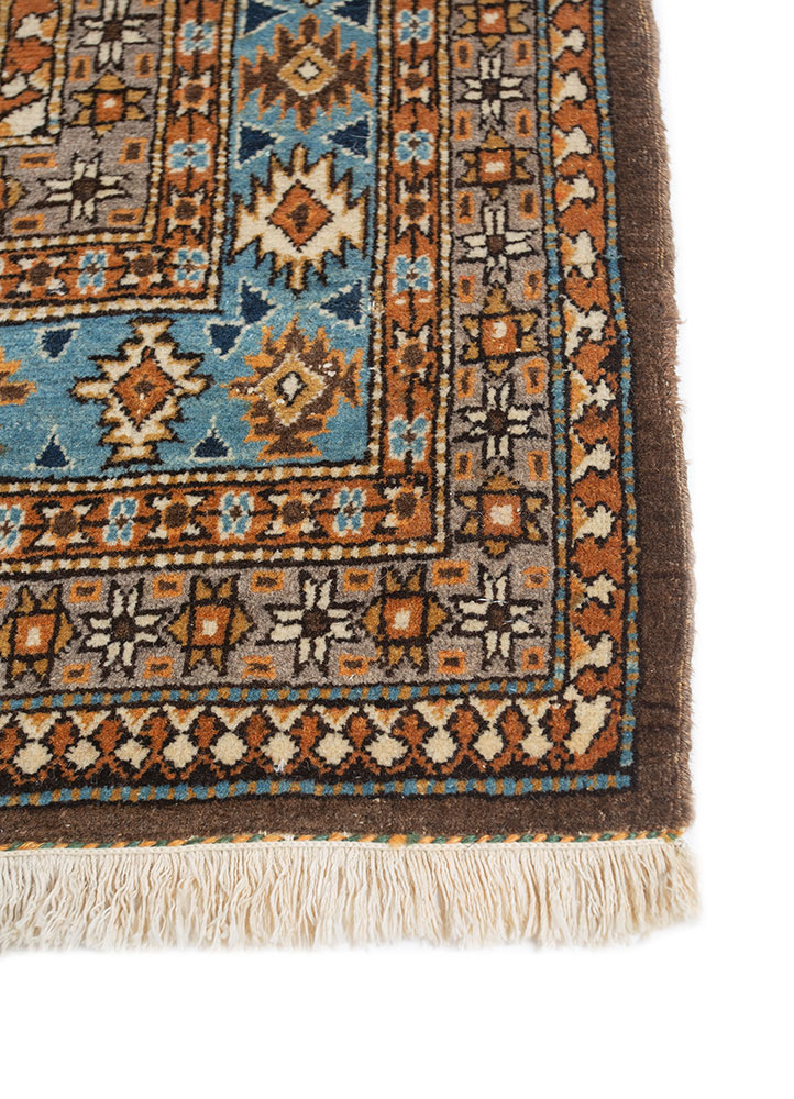 aalam green wool hand knotted Rug - Corner
