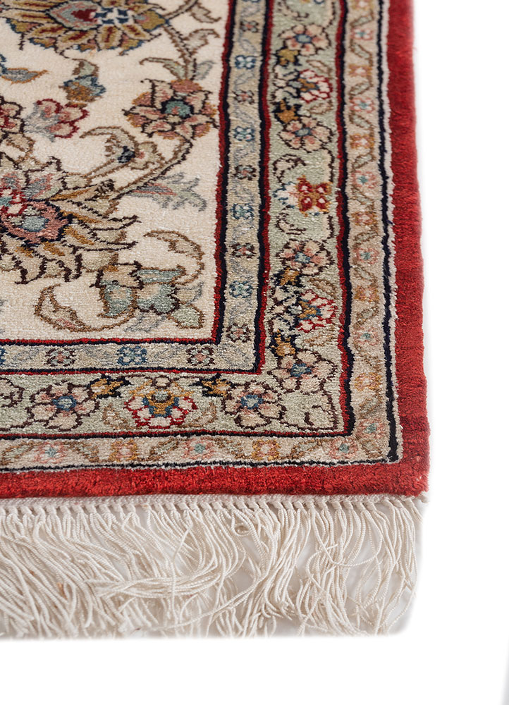gulmarg red and orange silk hand knotted Rug - Corner