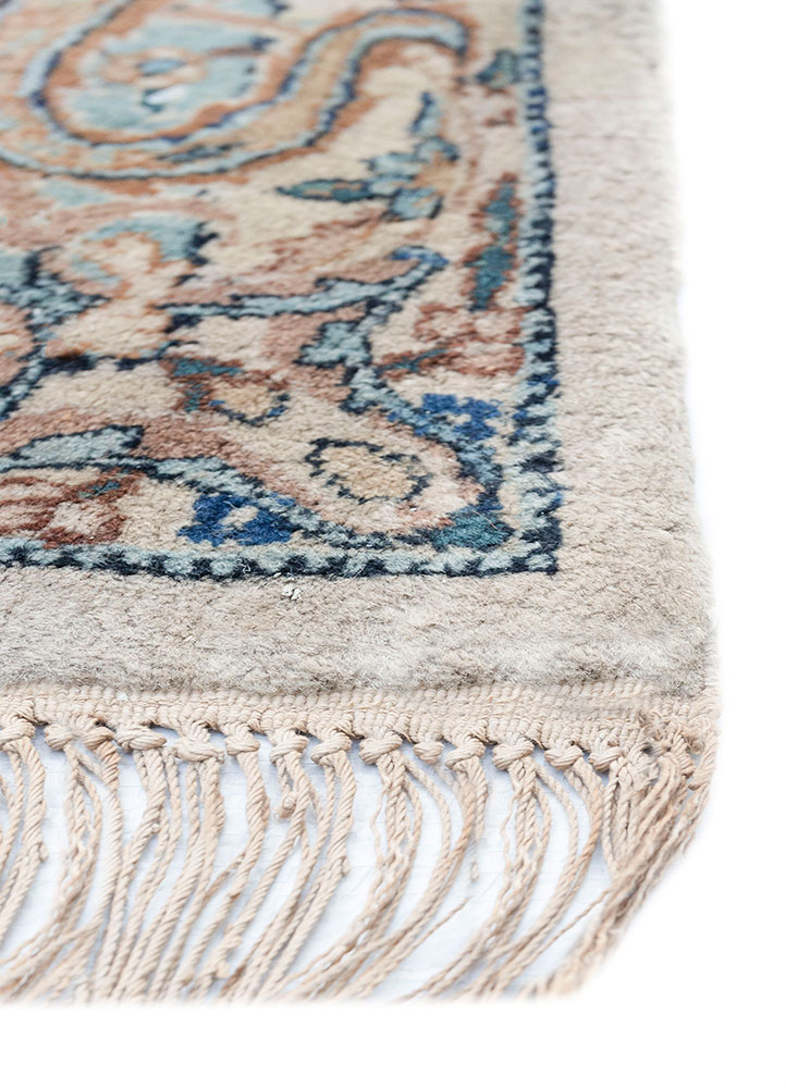 aalam blue wool hand knotted Rug - Corner