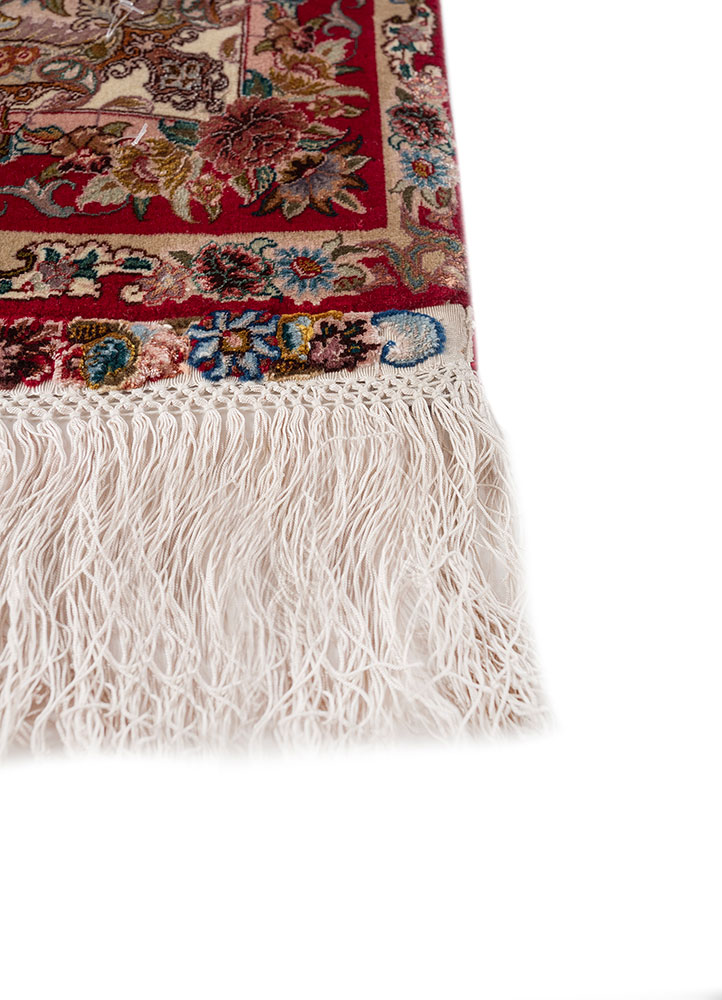 gulmarg red and orange silk hand knotted Rug - Corner