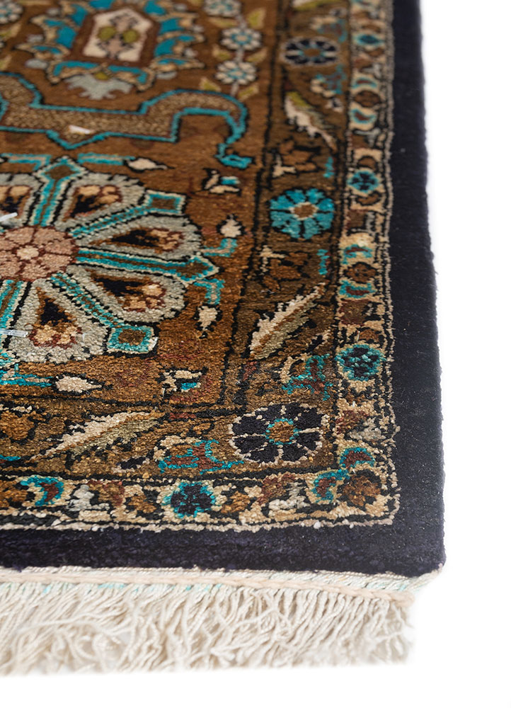 gulmarg blue silk hand knotted Rug - Corner