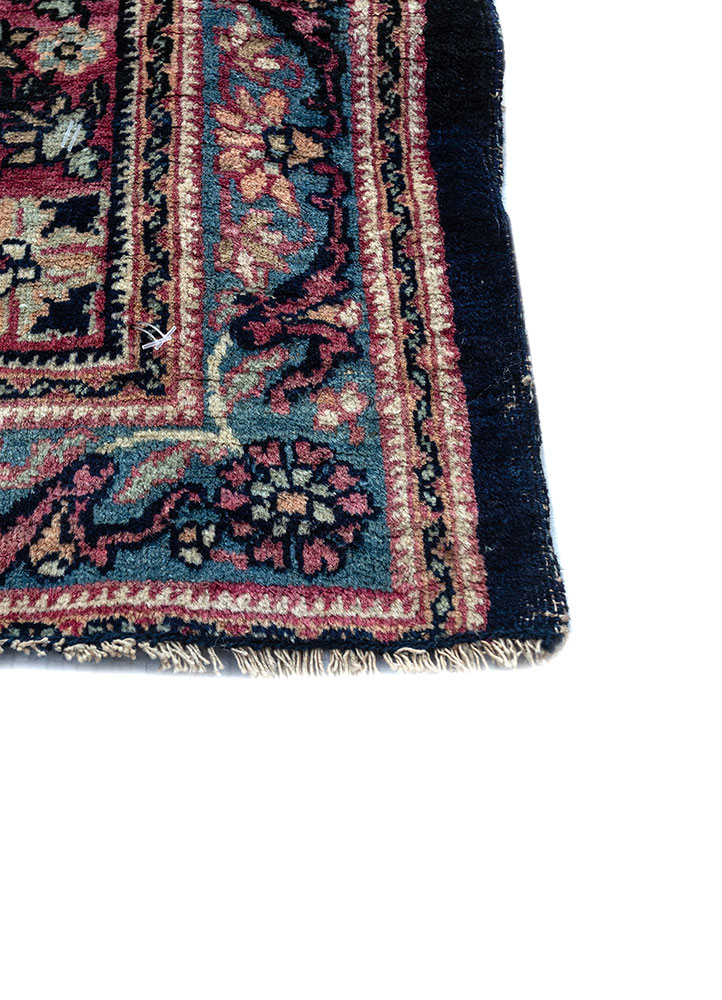 aalam red and orange wool hand knotted Rug - Corner