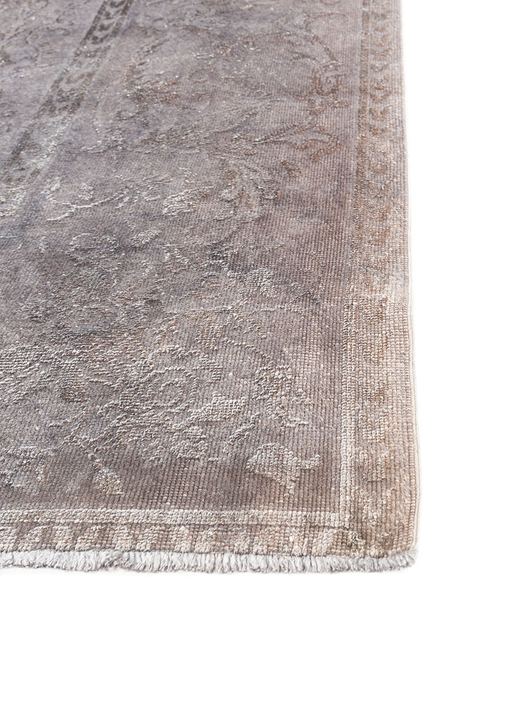 aalam pink and purple wool and silk hand knotted Rug - Corner