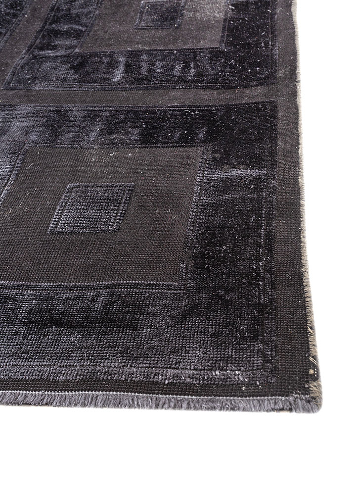 azalea grey and black wool and silk hand knotted Rug - Corner