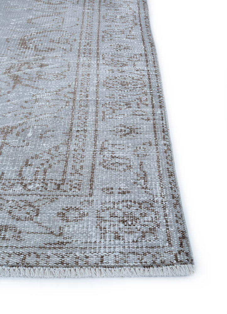 vintage grey and black wool hand knotted Rug - Corner