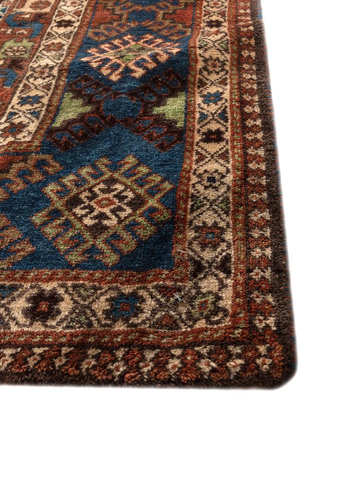 aalam blue wool hand knotted Rug - Corner