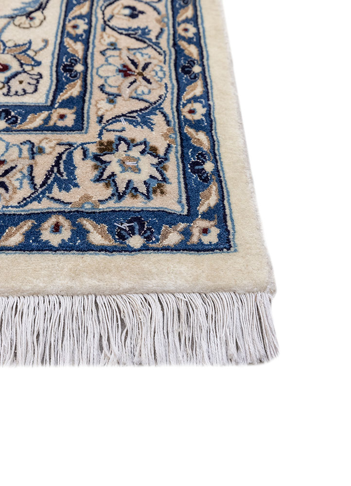 aalam red and orange wool hand knotted Rug - Corner