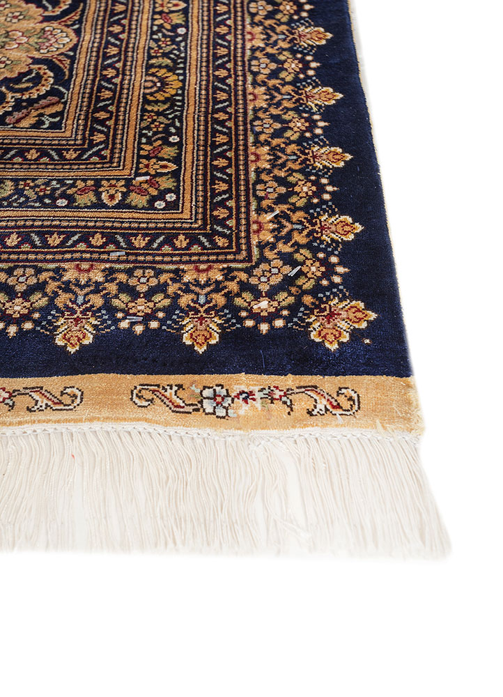 gulmarg blue silk hand knotted Rug - Corner