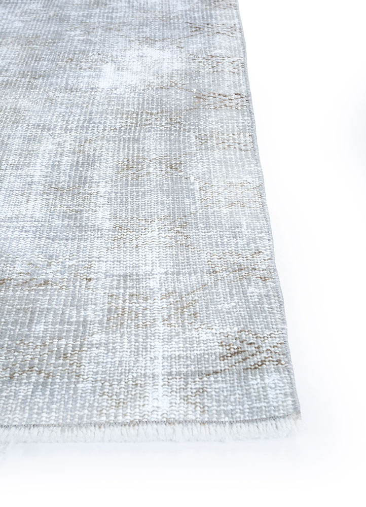 vintage grey and black wool hand knotted Rug - Corner