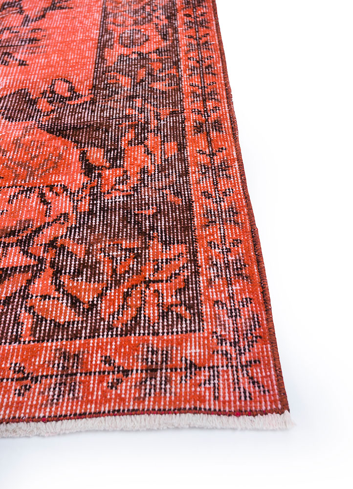 lacuna red and orange wool hand knotted Rug - Corner