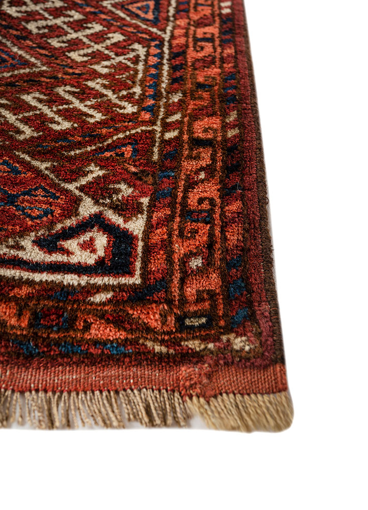 kiaan red and orange wool hand knotted Rug - Corner