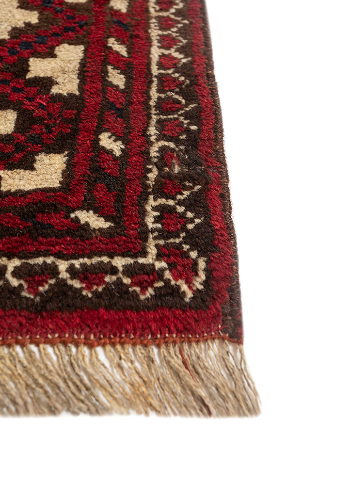 kiaan ivory wool hand knotted Rug - Corner