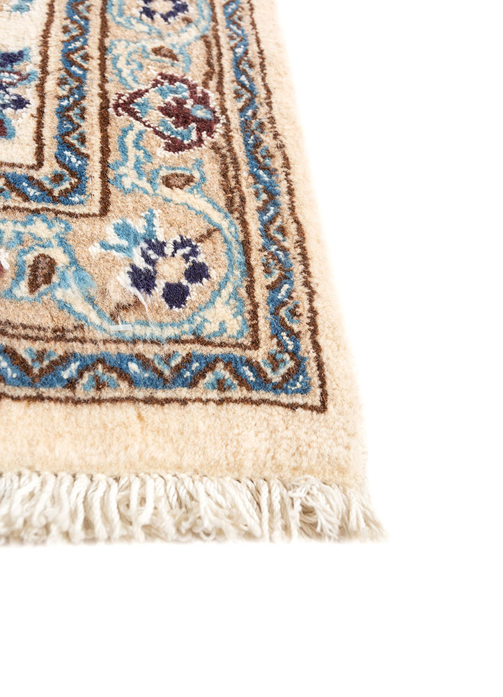 aalam blue wool hand knotted Rug - Corner