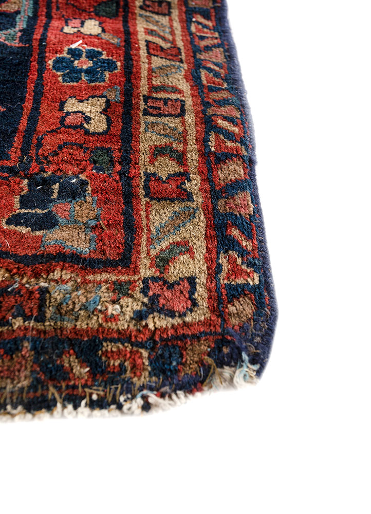 aalam red and orange wool hand knotted Rug - Corner