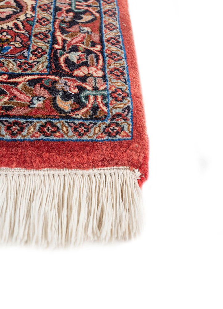 aalam ivory wool hand knotted Rug - Corner