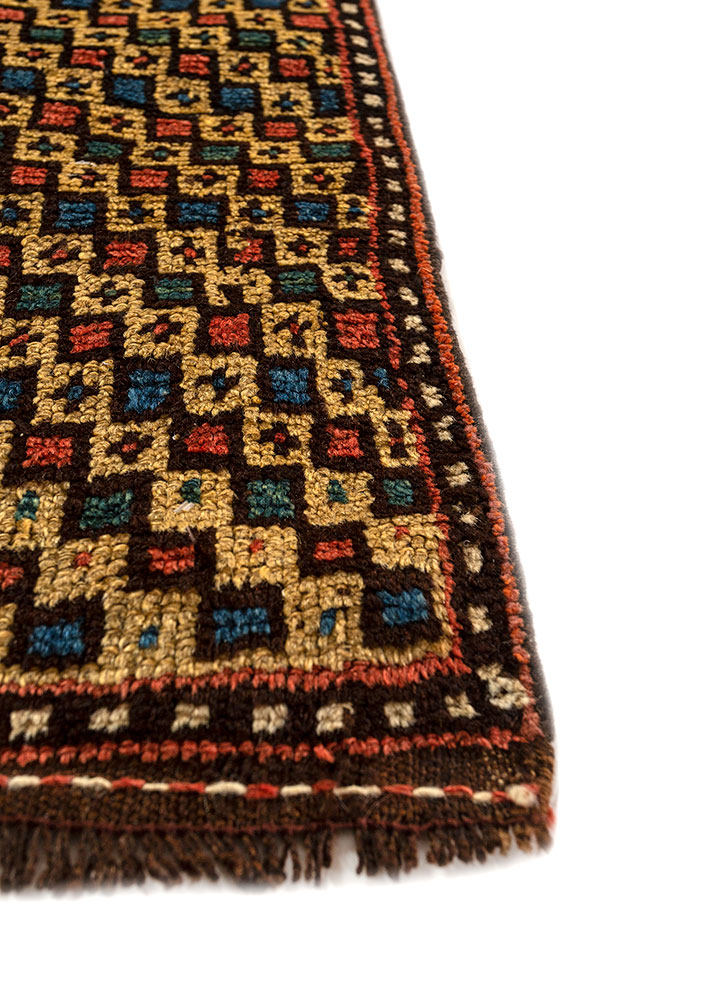 aalam red and orange wool hand knotted Rug - Corner