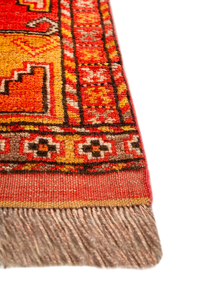 nuray red and orange wool hand knotted Rug - Corner
