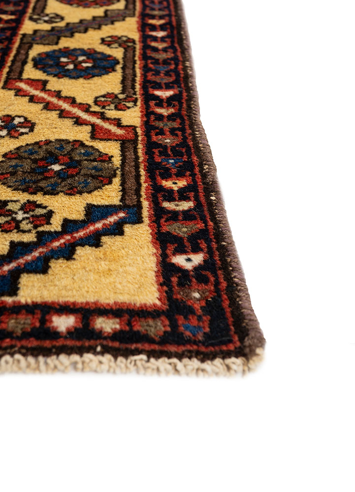 aalam red and orange wool hand knotted Rug - Corner