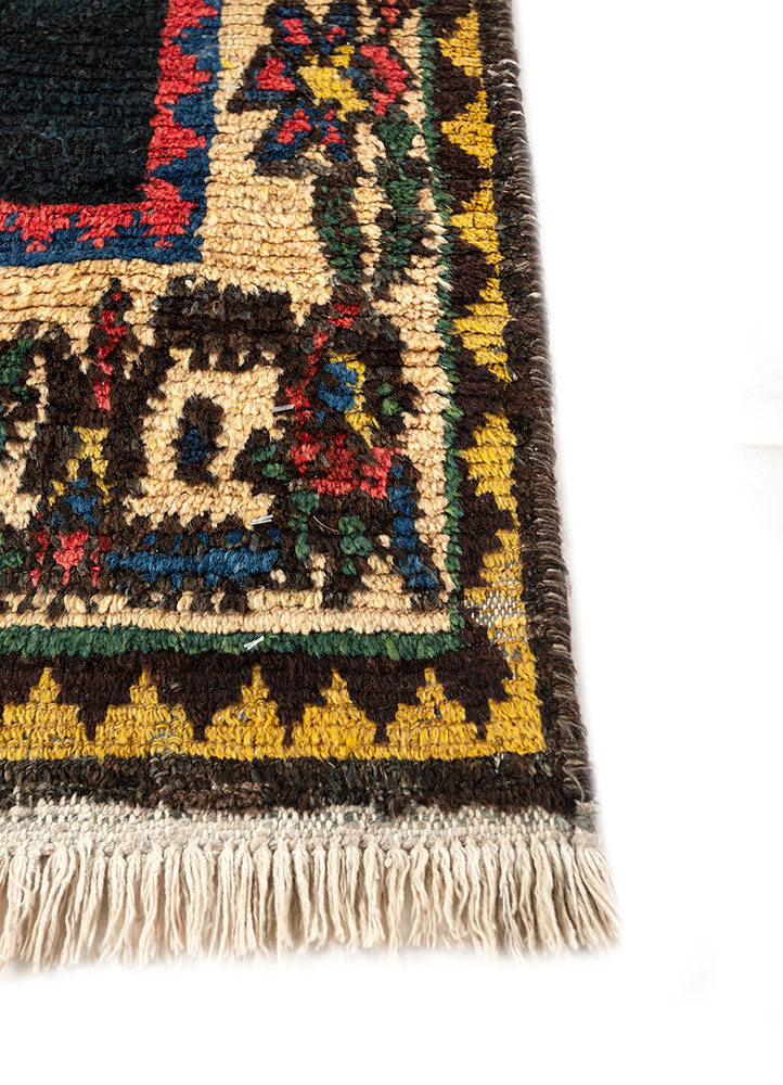 kiaan red and orange wool hand knotted Rug - Corner